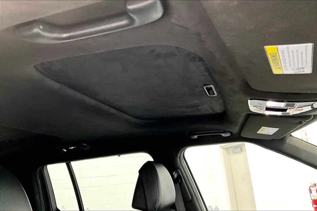 Used 2024 Hyundai Santa Fe Calligraphy AWD/4WD image 21