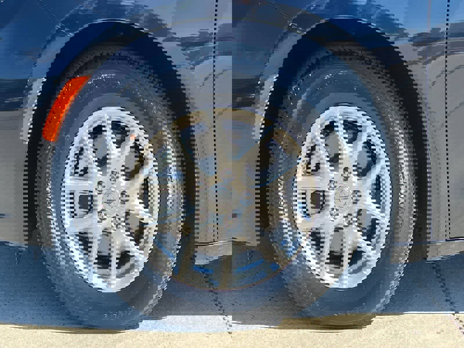 Used 2023 Chrysler Pacifica Touring-L image 27