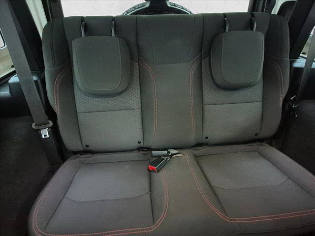 Used 2023 Jeep Wrangler Rubicon AWD/4WD image 22