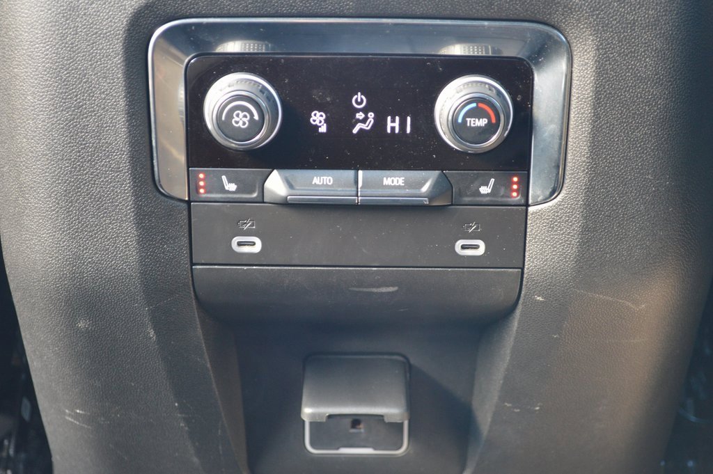 Used 2024 Chevrolet Tahoe RST w/ Luxury Package image 33