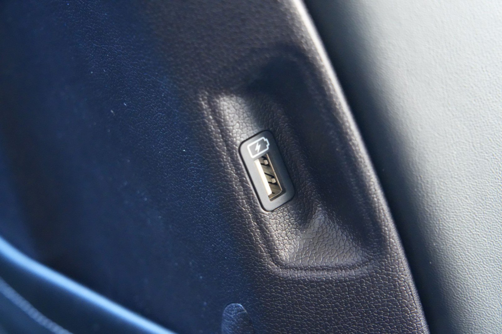 Used 2022 Kia Sorento SX FWD image 34