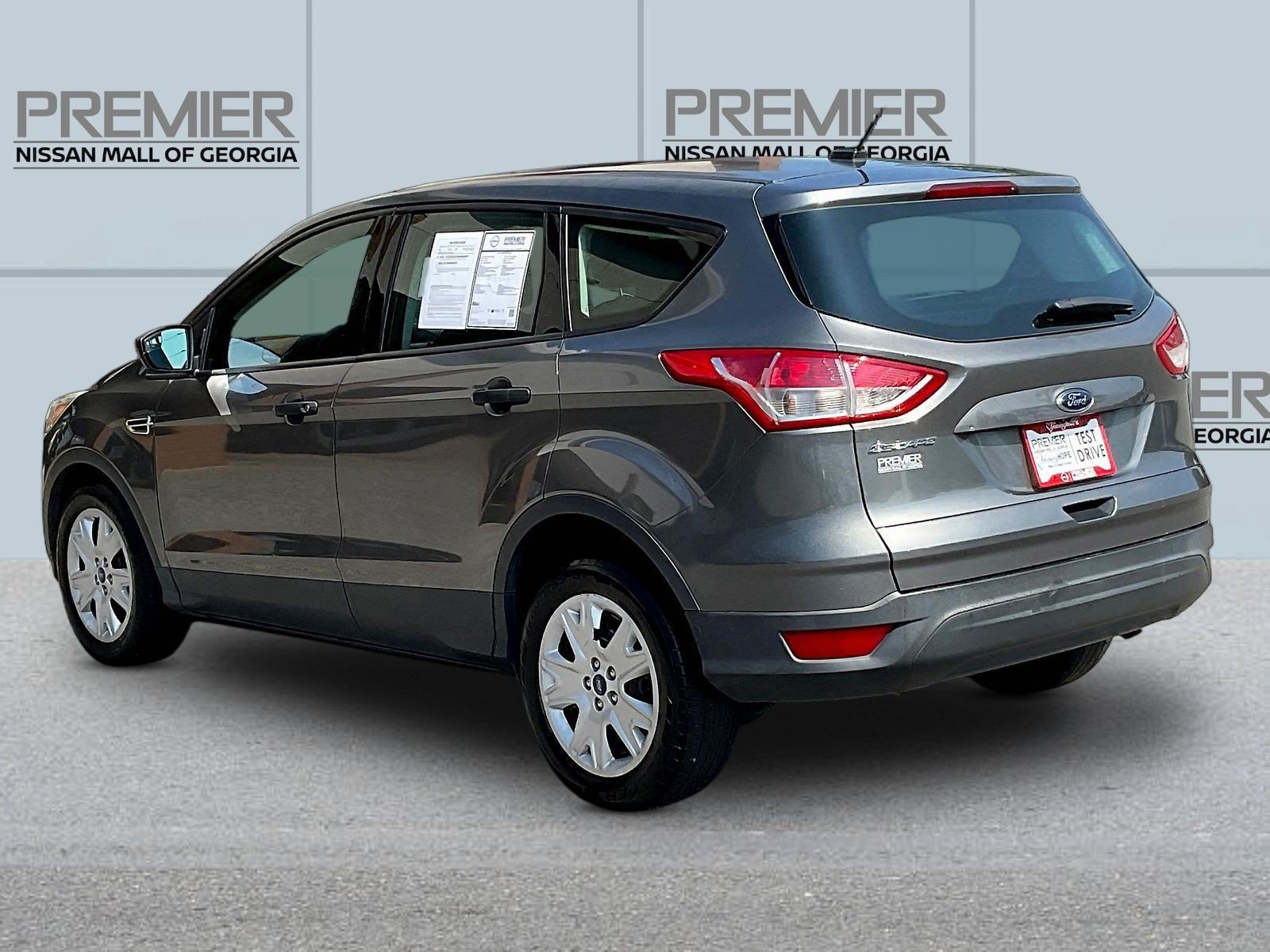 Used 2014 Ford Escape S FWD image 5