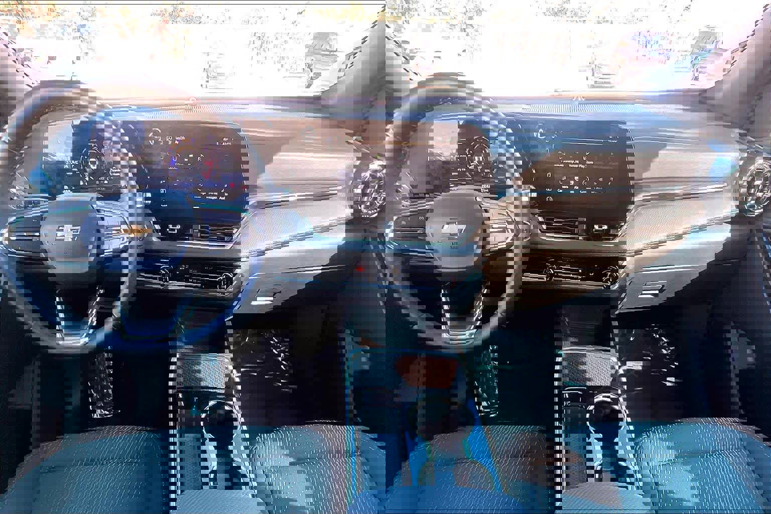 Certified 2025 Chevrolet Equinox LT image 14