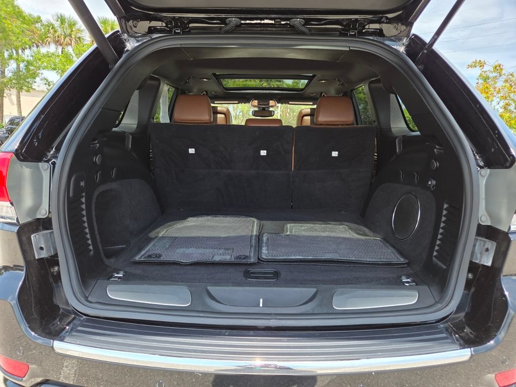 Certified 2021 Jeep Grand Cherokee Overland RWD image 20