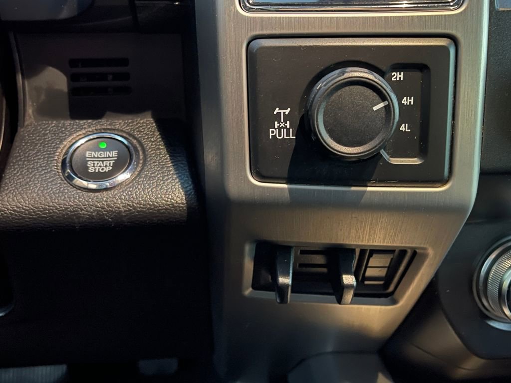 Used 2019 Ford F350 Platinum w/ Platinum Ultimate Package image 29