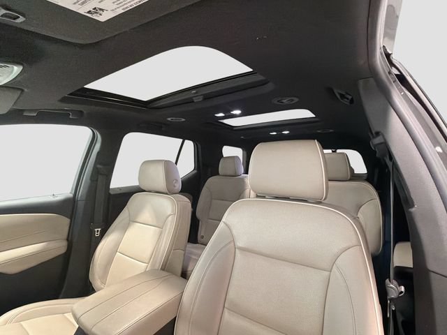 Used 2023 Chevrolet Traverse Premier AWD/4WD image 19