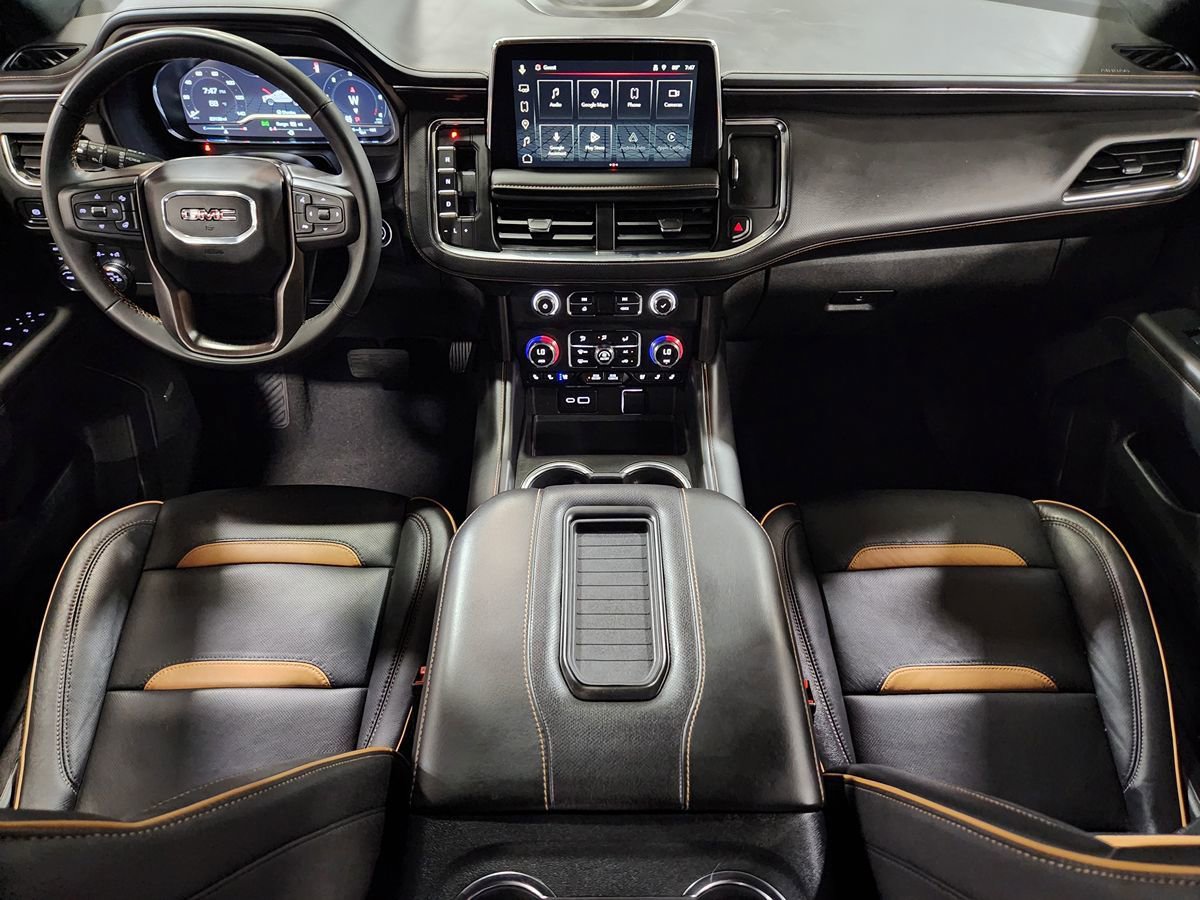 Used 2024 GMC Yukon XL AT4 w/ Technology Package AWD/4WD image 47