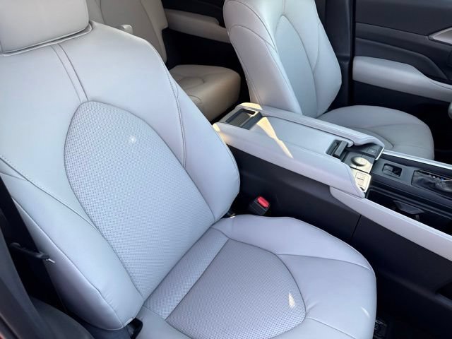 Used 2026 Toyota Grand Highlander XLE FWD image 16