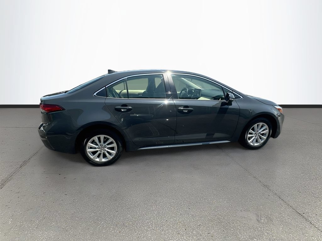 Used 2024 Toyota Corolla XLE FWD image 8