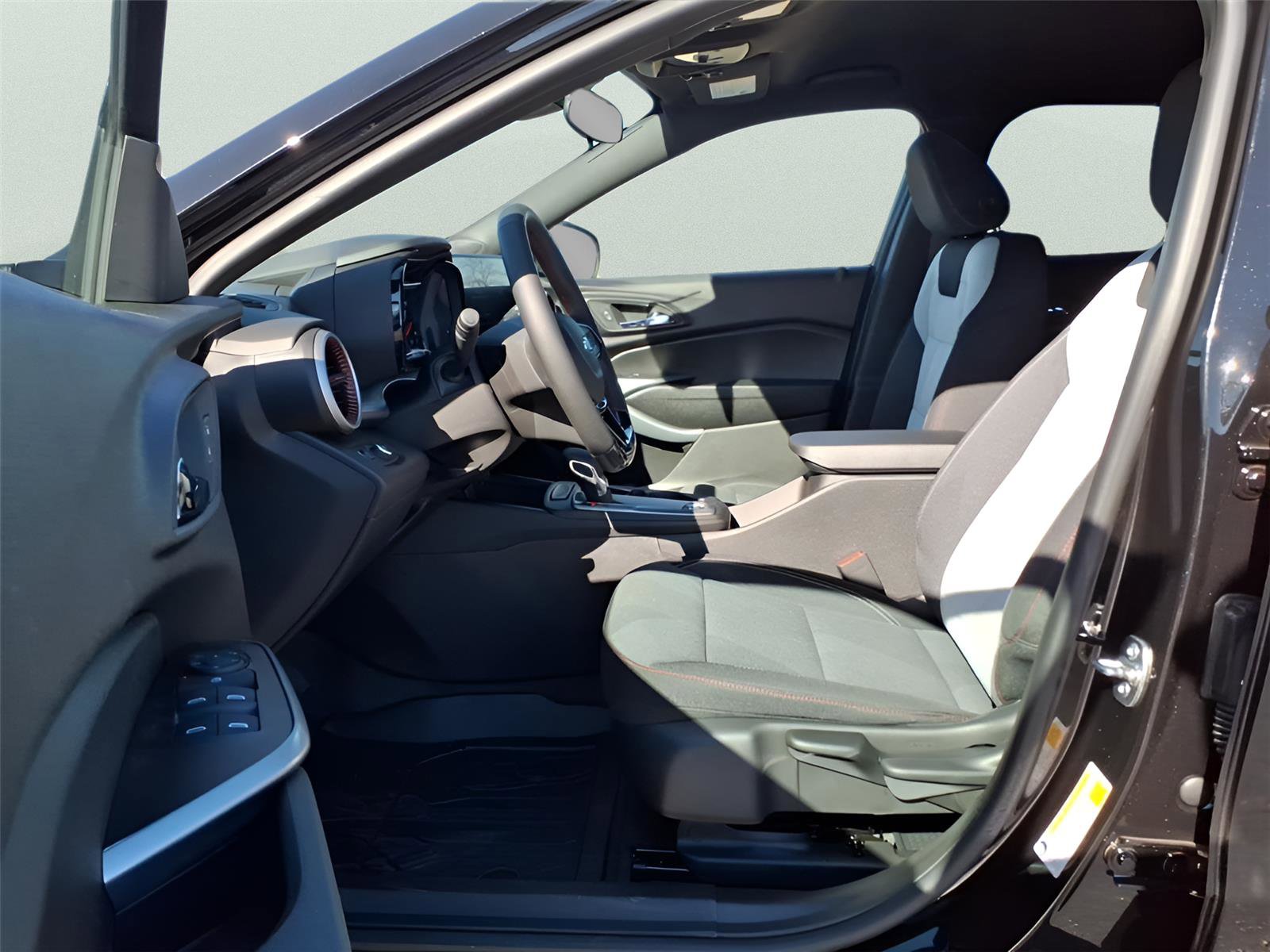 New 2026 Chevrolet Trax RS image 14