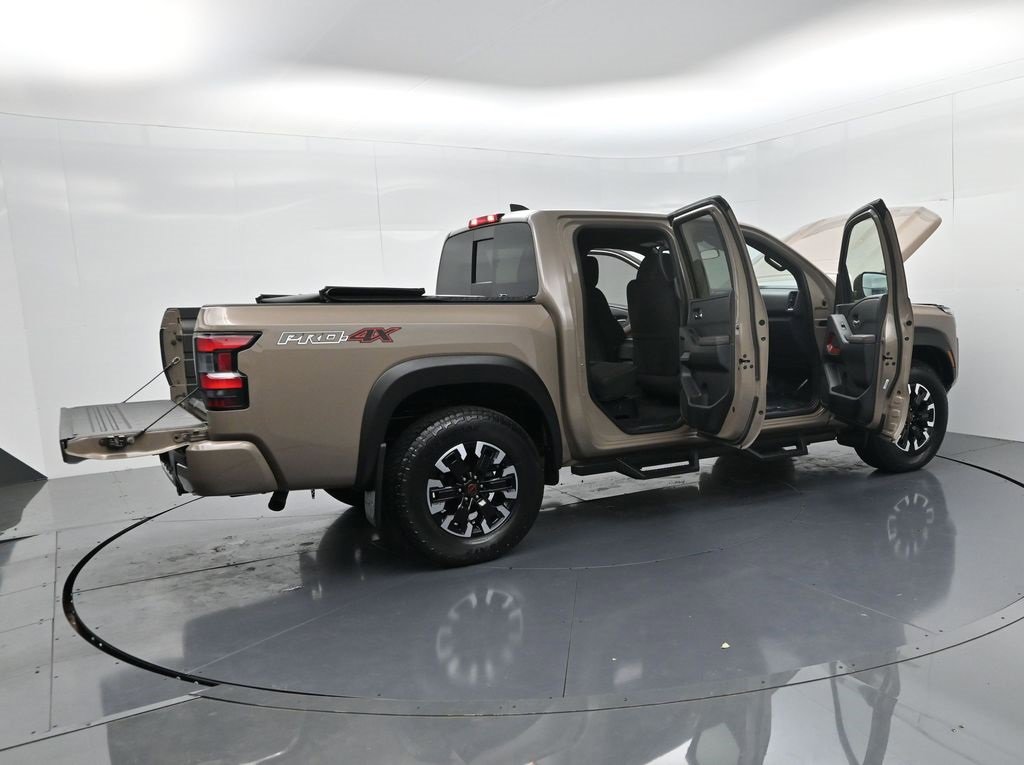 Used 2023 Nissan Frontier PRO-4X w/ Technology Package image 53