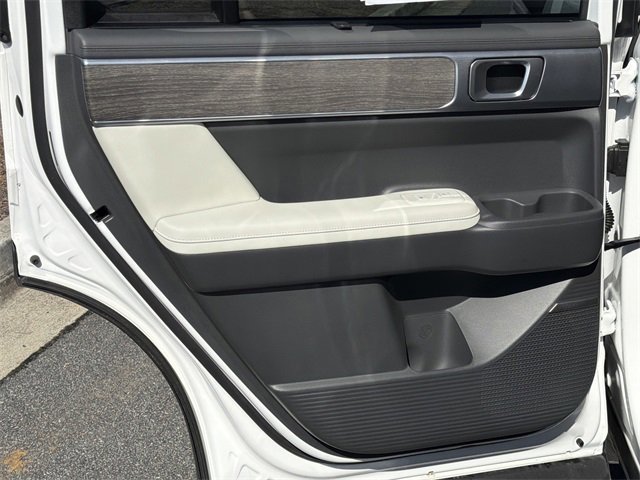 Certified 2024 Hyundai Santa Fe Limited image 21