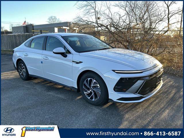 New 2026 Hyundai Sonata Blue