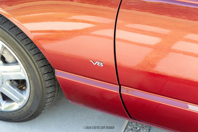 Used 2004 Ford Thunderbird Deluxe image 88