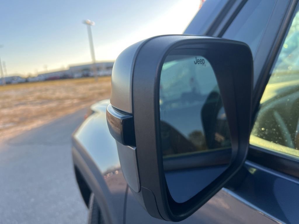 Certified 2020 Jeep Renegade Limited image 28