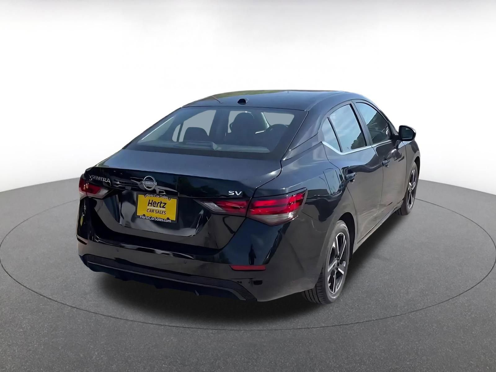 Used 2024 Nissan Sentra SV FWD image 15