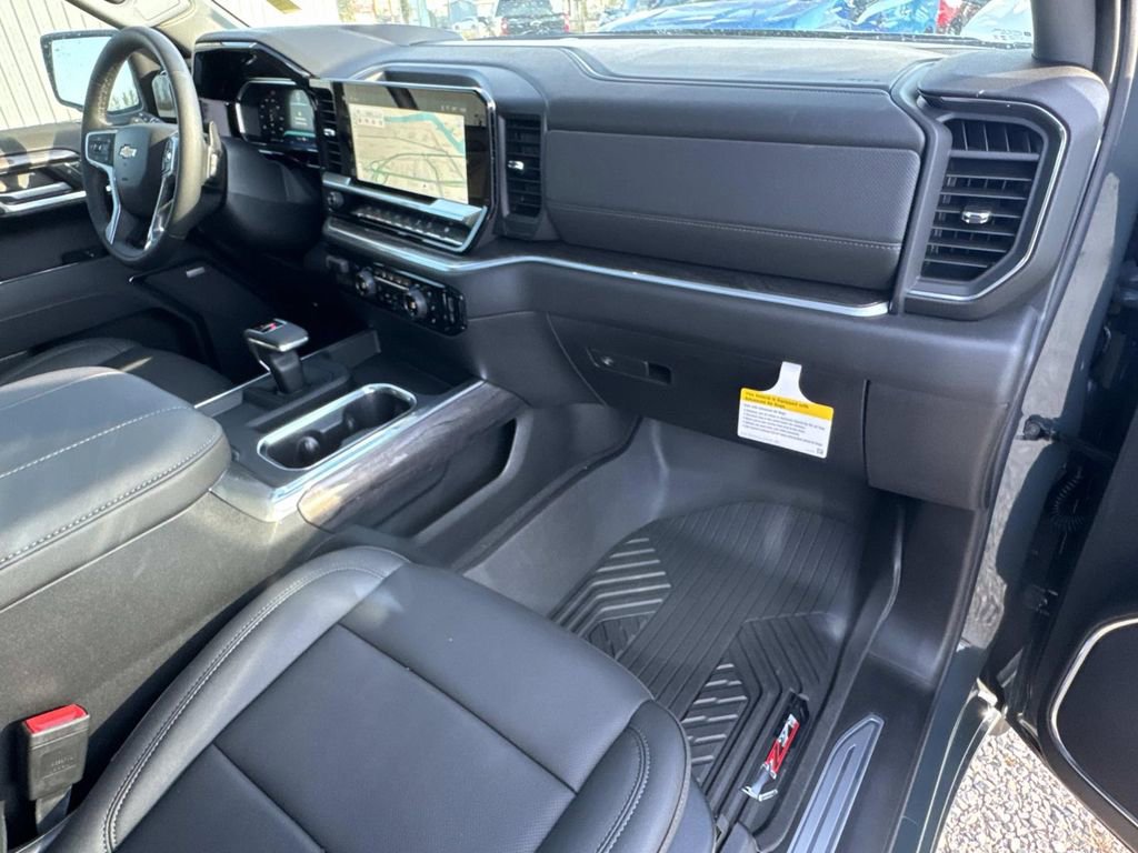New 2026 Chevrolet Silverado 1500 LTZ w/ LTZ Premium Texas Edition image 11