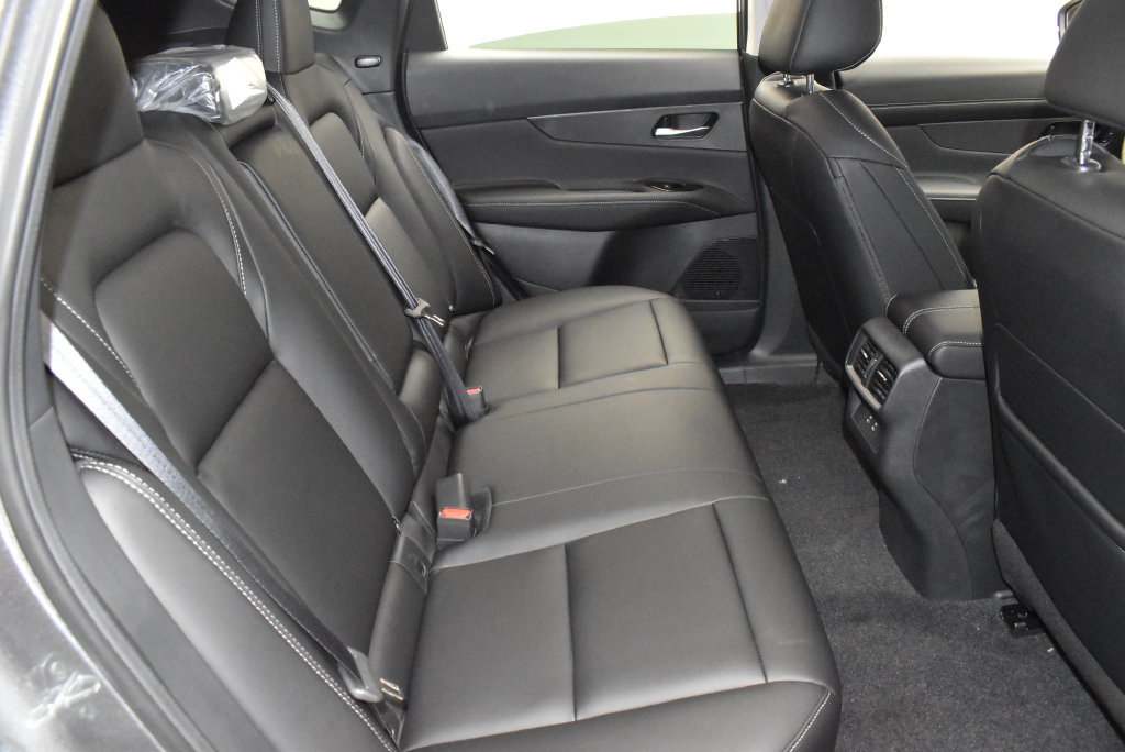 New 2027 Nissan Murano SV AWD/4WD image 32