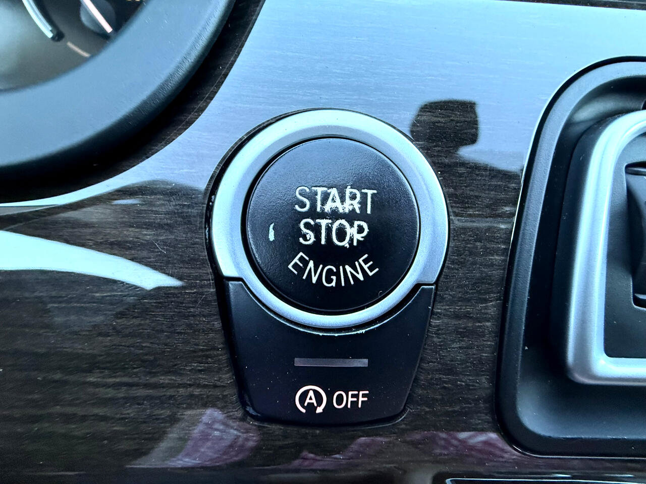 Used 2013 BMW 740Li image 19