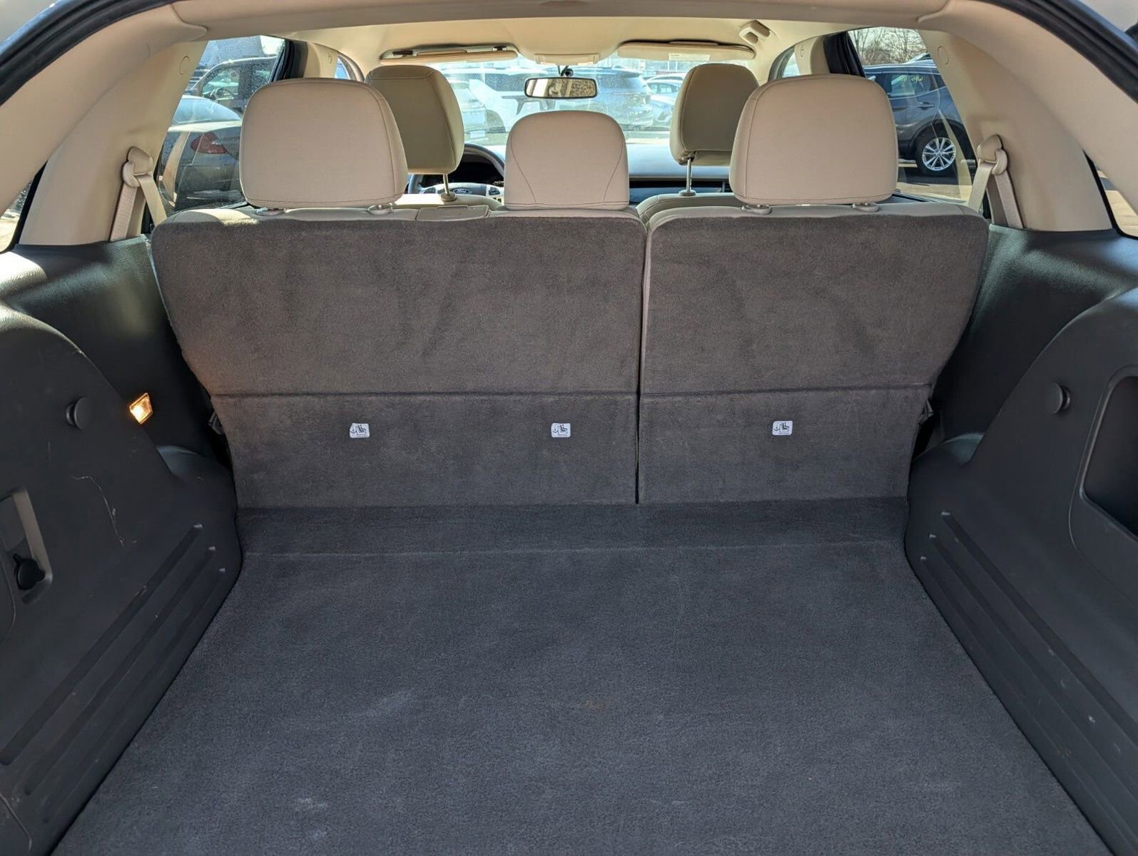 Used 2013 Ford Edge SE image 16