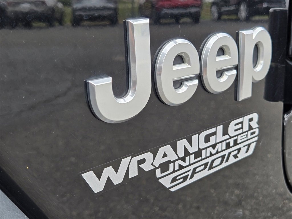 Used 2018 Jeep Wrangler Unlimited Sport S image 11