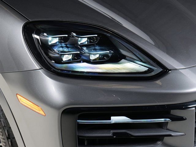 Certified 2026 Porsche Cayenne image 29