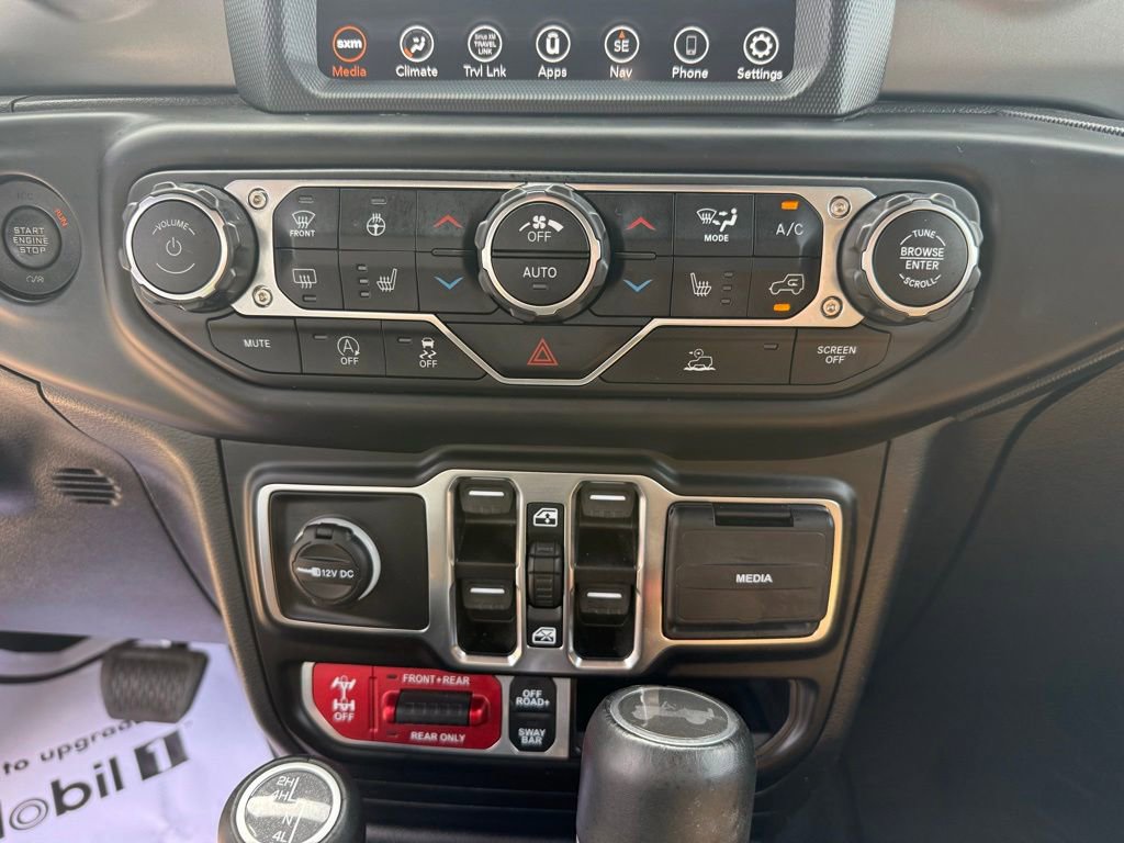 Used 2022 Jeep Wrangler Unlimited Rubicon w/ LED Lighting Group AWD/4WD image 38