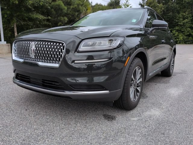 Used 2023 Lincoln Nautilus FWD w/ Premium Package image 8