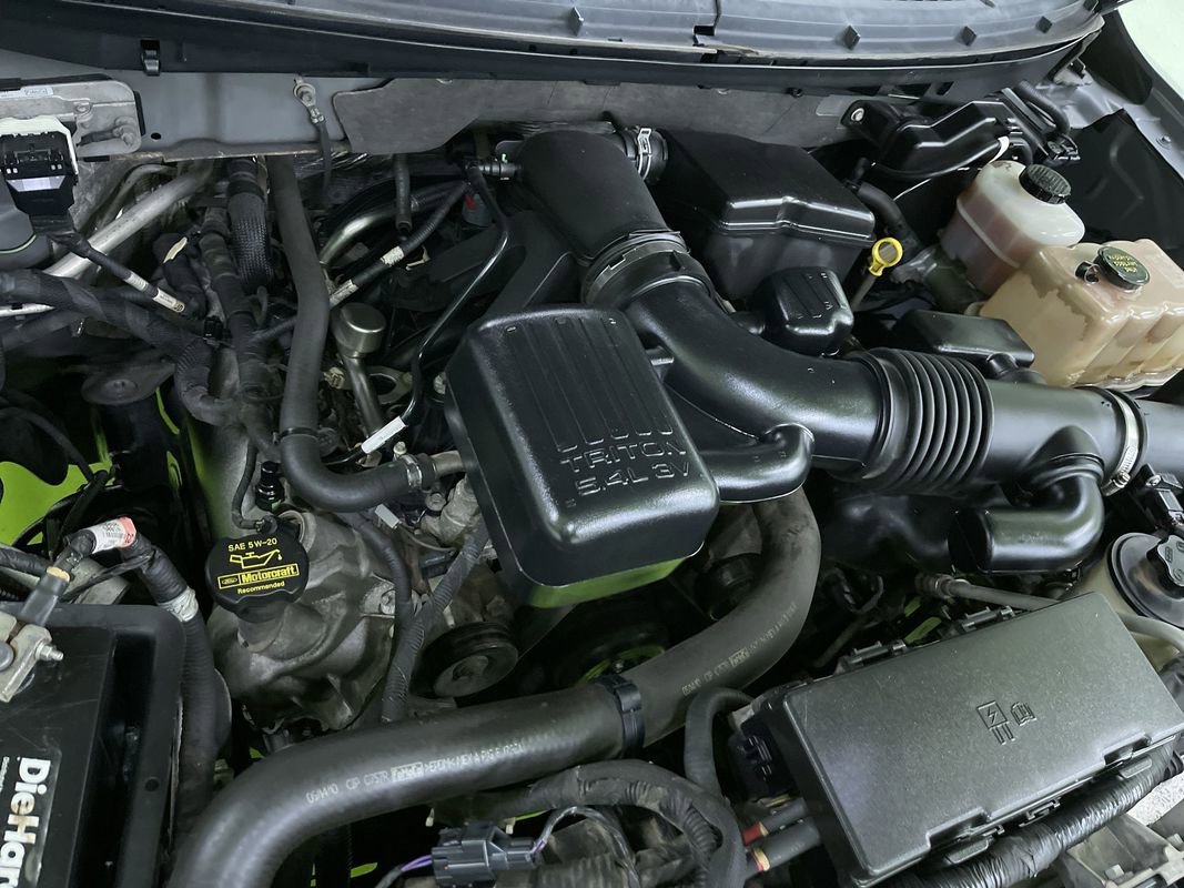 Used 2010 Ford F150 XLT image 28