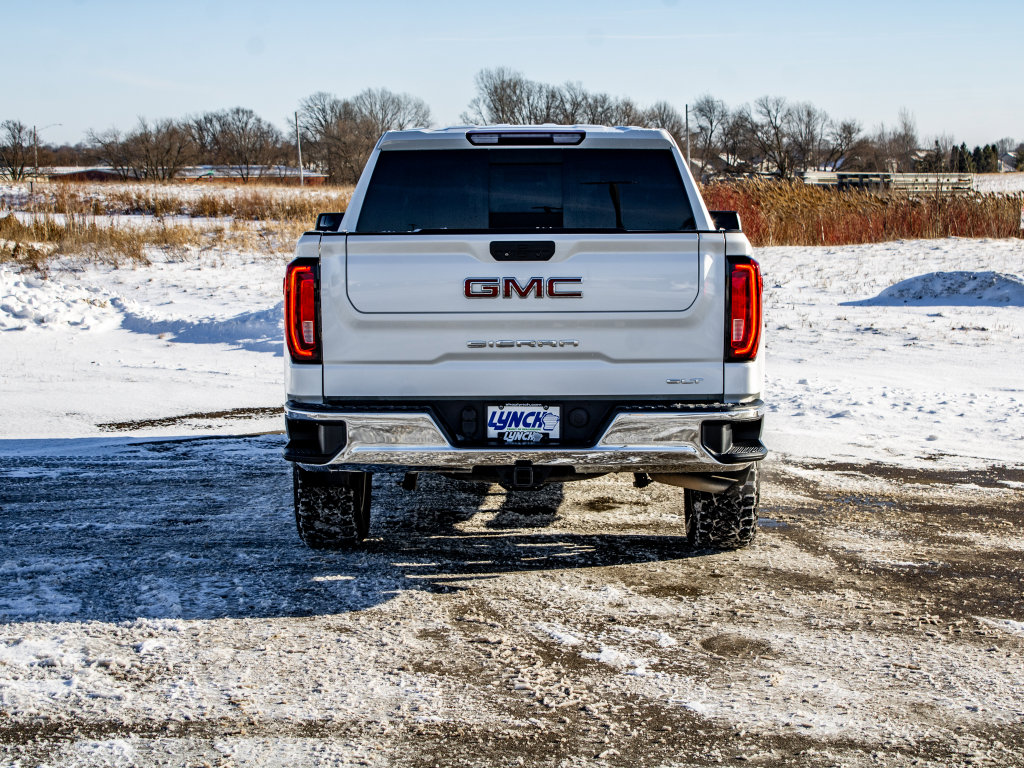 Used 2020 GMC Sierra 1500 SLT image 3