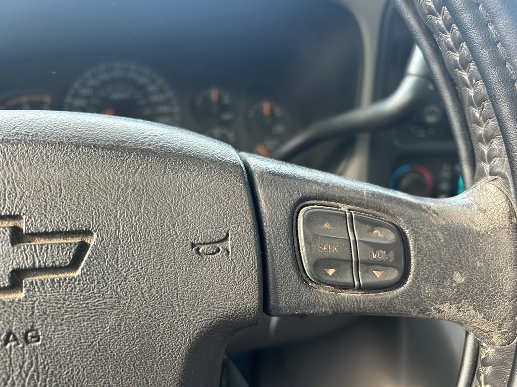 Used 2005 Chevrolet Silverado 3500 LT w/ Heavy-Duty Power Package image 17