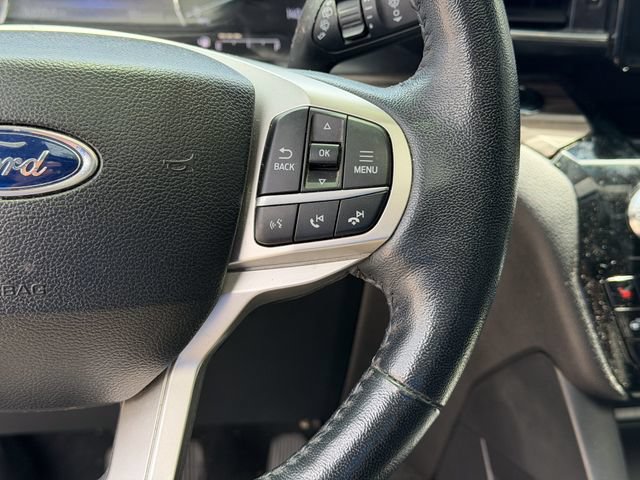 Used 2022 Ford Explorer Limited w/ Equipment Group 301A RWD image 10