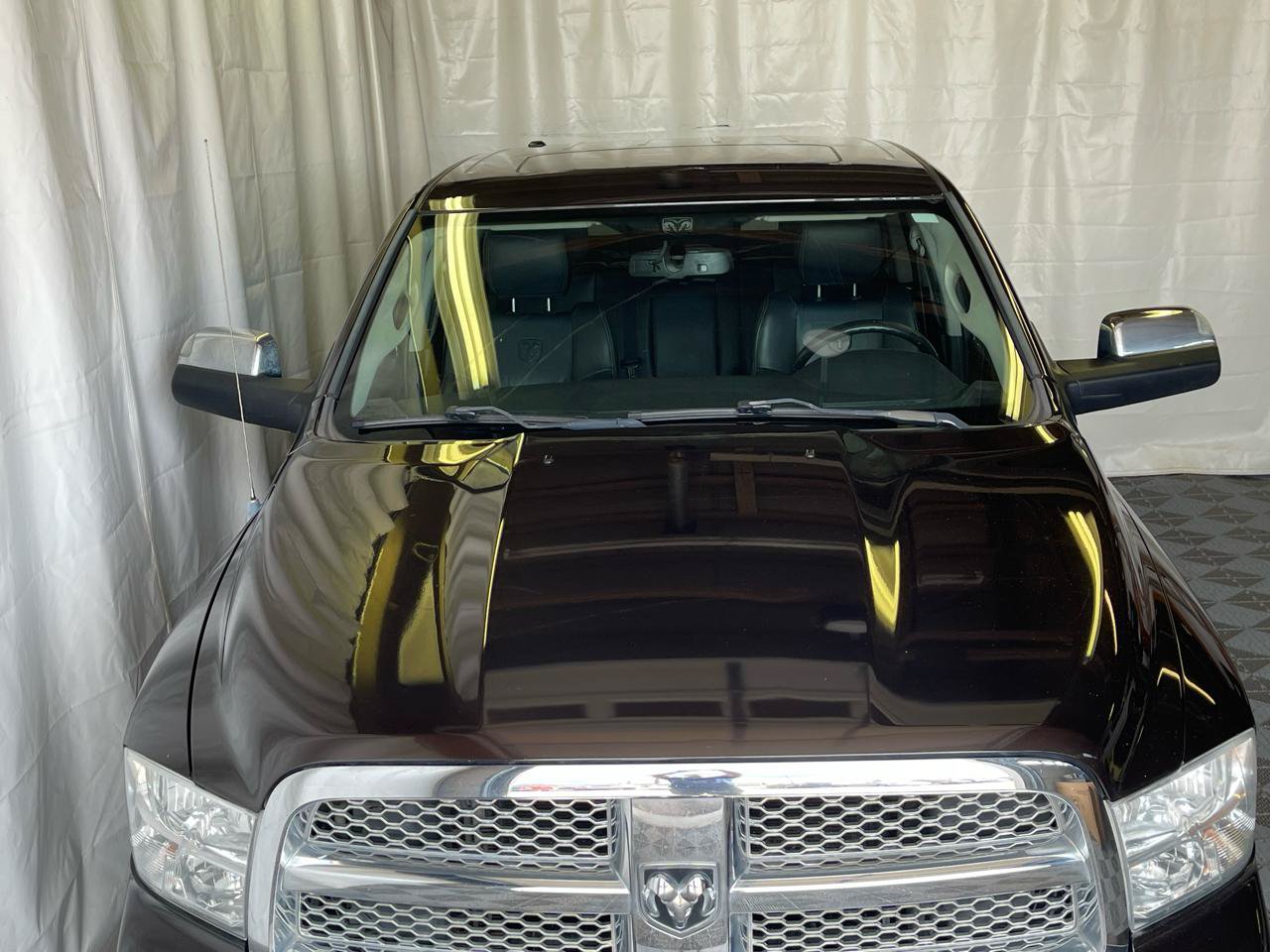 Used 2011 RAM 1500 Laramie AWD/4WD image 2