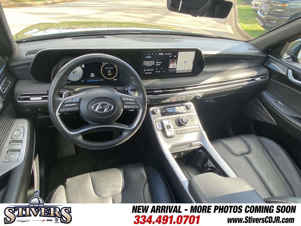 Used 2023 Hyundai Palisade Calligraphy image 47