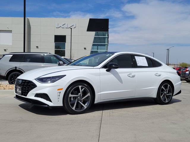 Used 2023 Hyundai Sonata SEL Plus image 1