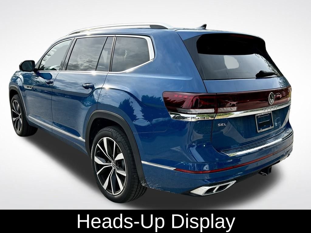 Certified 2025 Volkswagen Atlas SEL Premium R-Line image 7