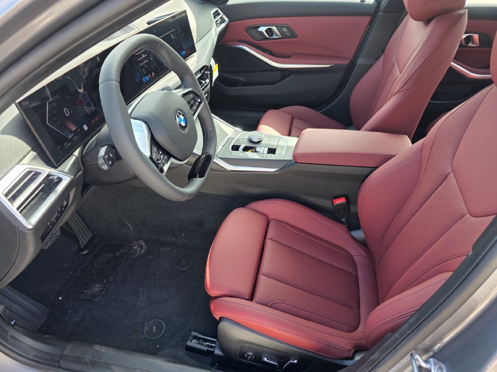 New 2026 BMW 330i Sedan RWD image 6