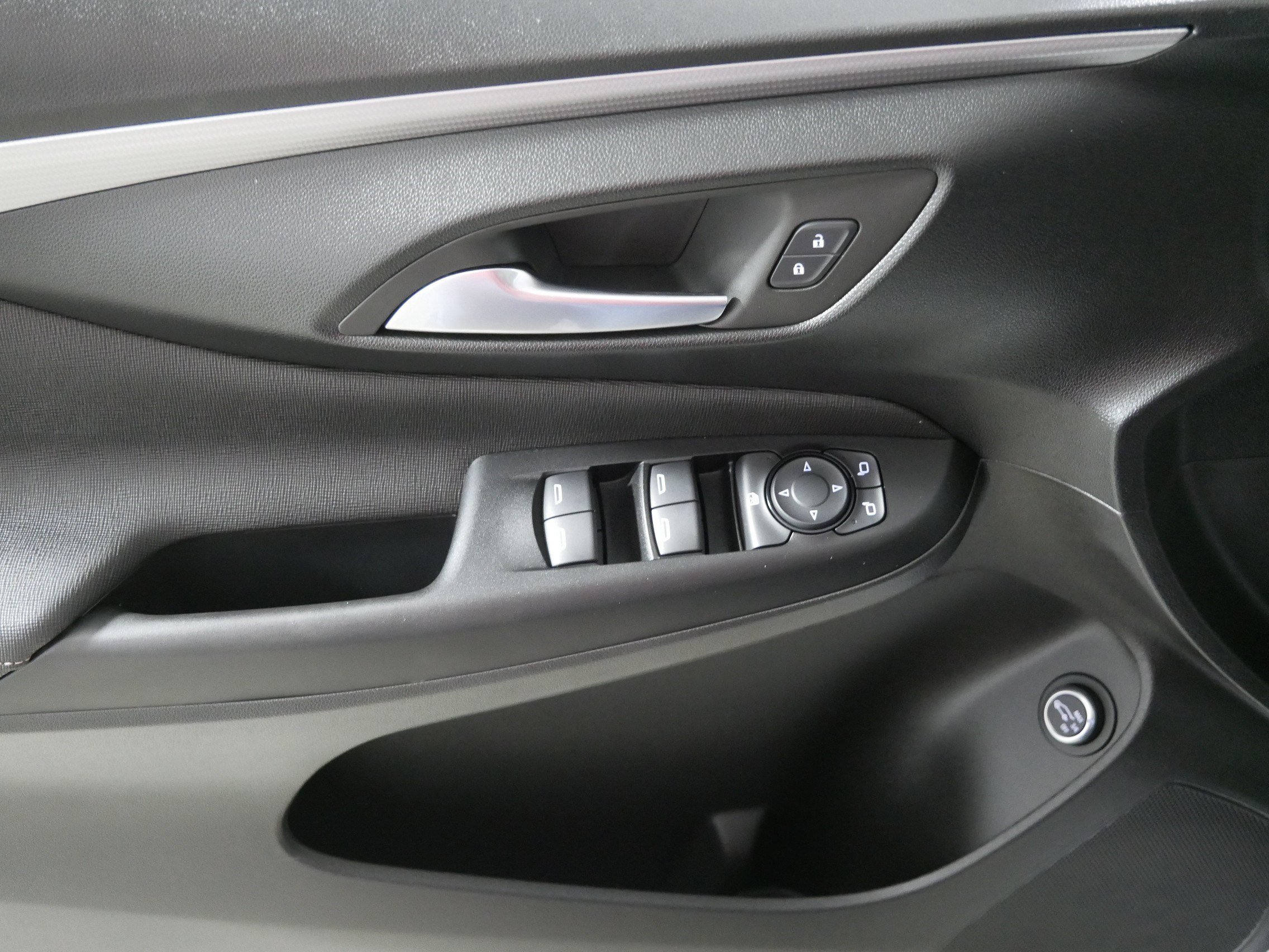 Used 2026 Buick Envista Avenir FWD image 19