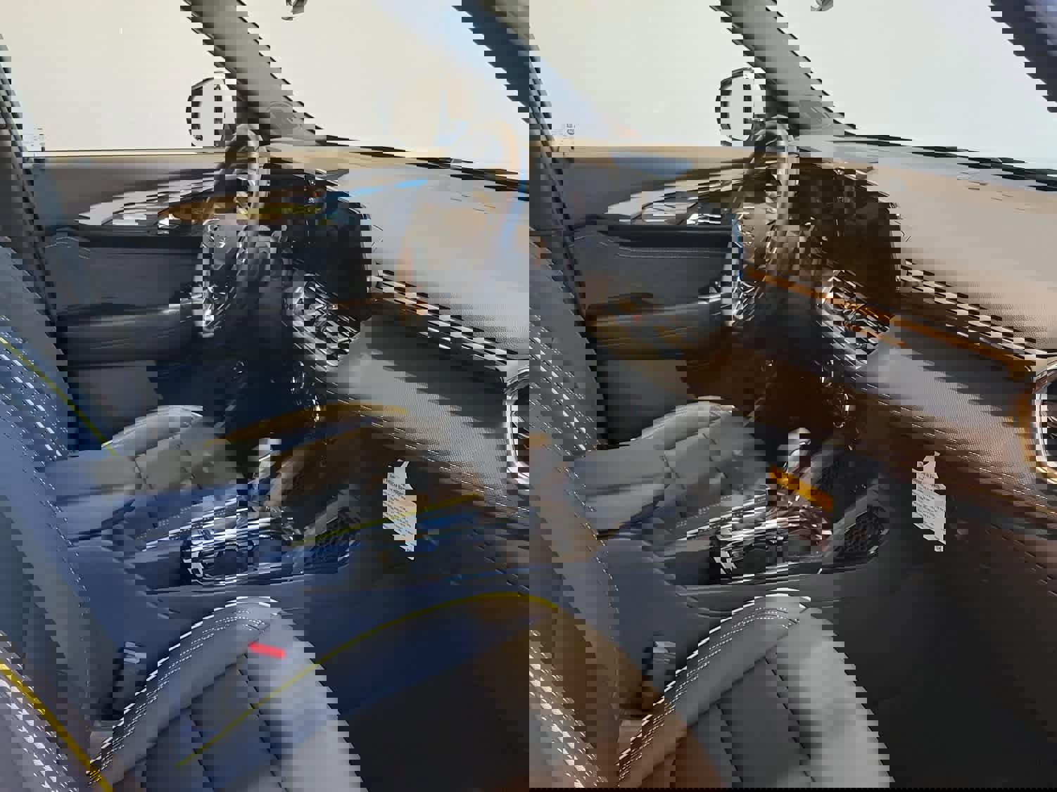 Used 2025 Chevrolet TrailBlazer ACTIV w/ Convenience Package image 17