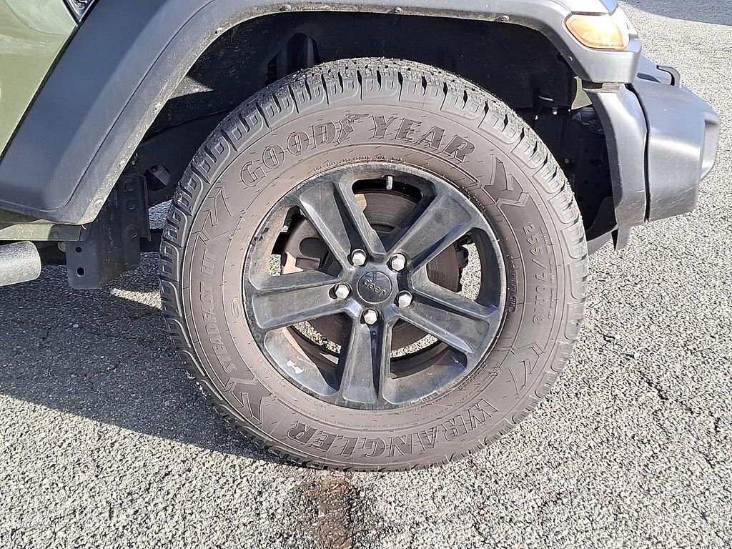 Used 2022 Jeep Wrangler Unlimited Sport image 11