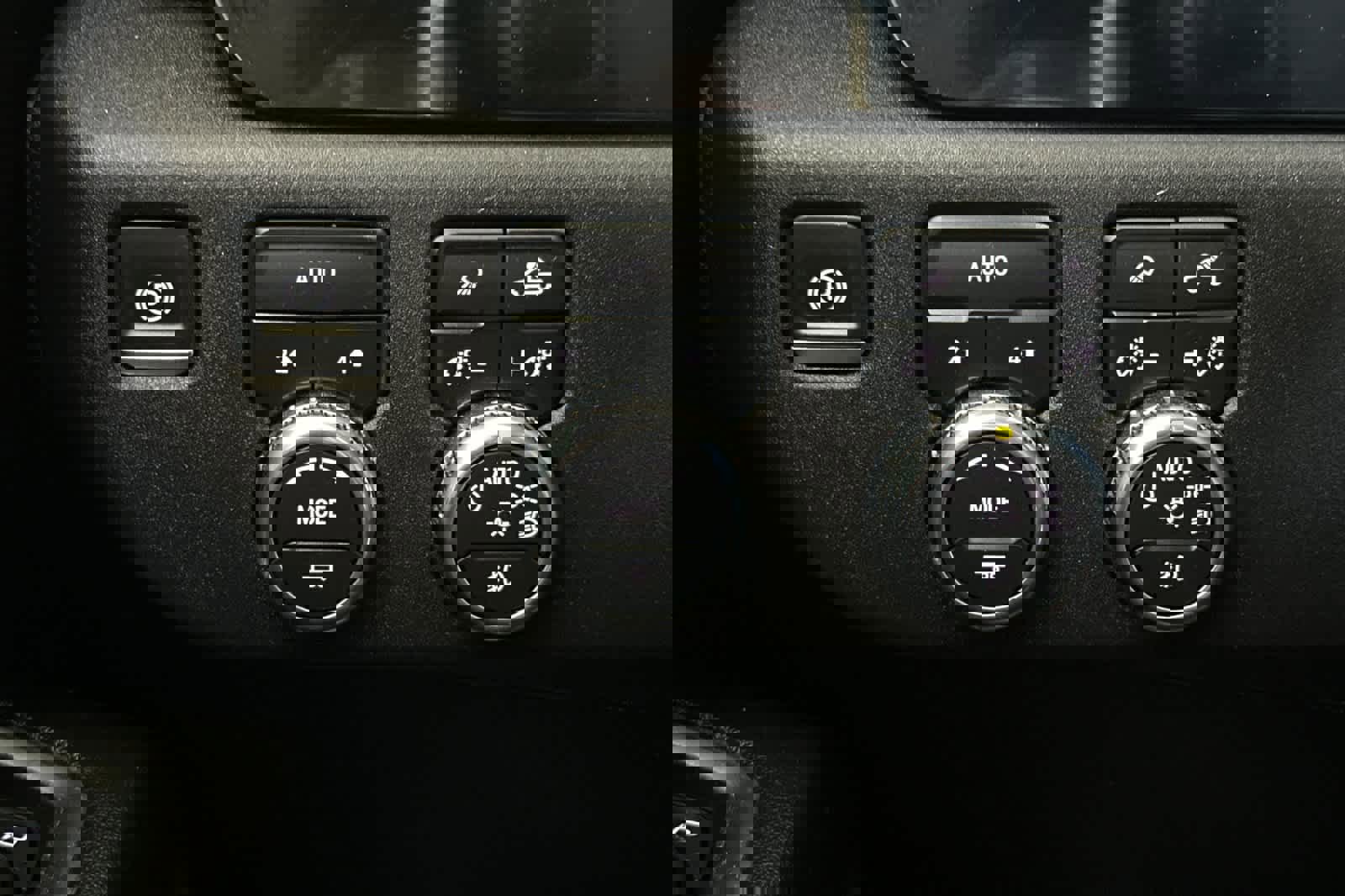 Used 2025 GMC Sierra 1500 SLT image 29