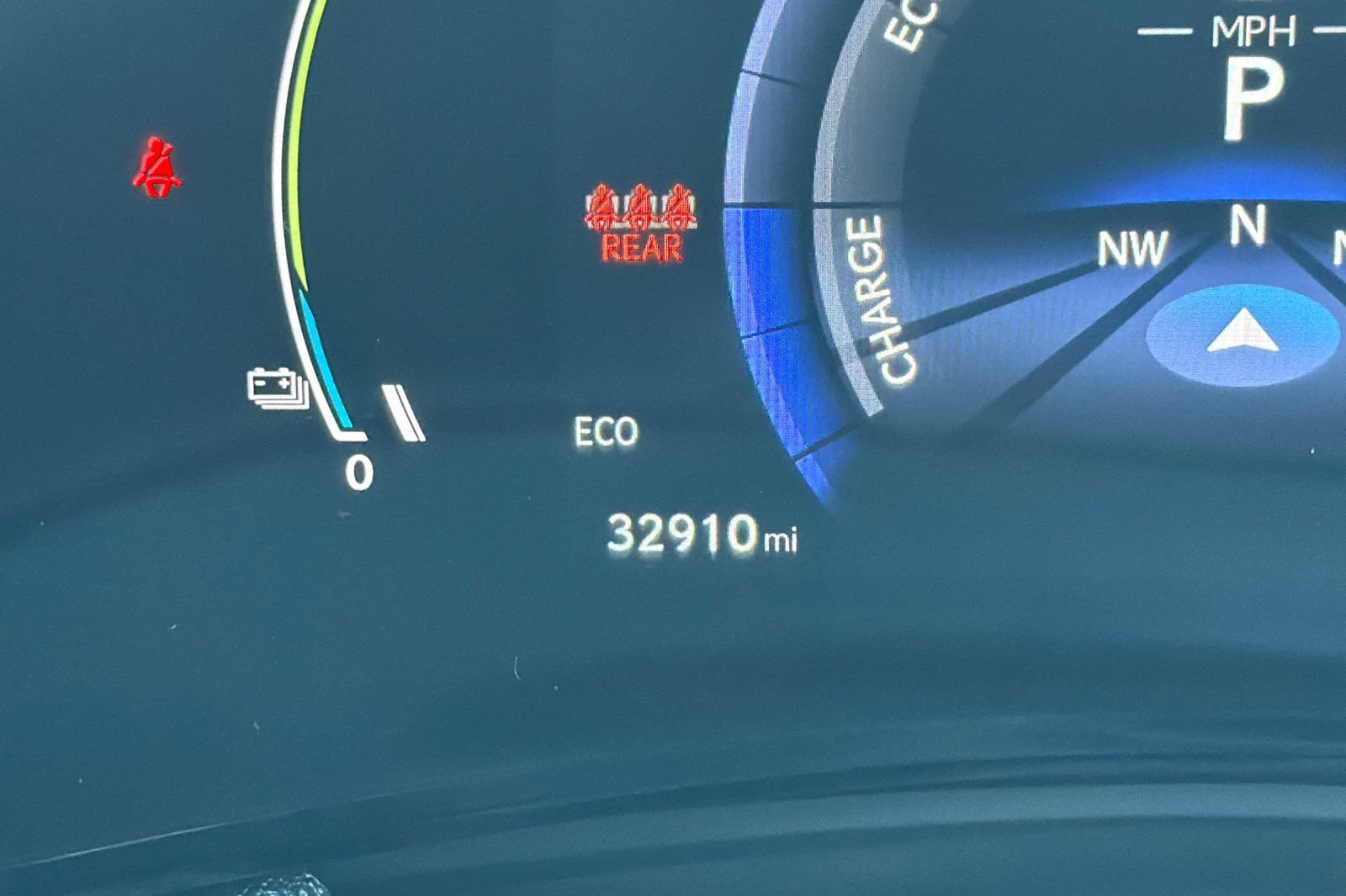 Used 2025 Lexus NX 450h+ F Sport w/ Accessory Package (2T) AWD/4WD image 35