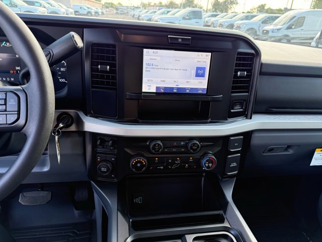 New 2026 Ford F550 4x4 Crew Cab w/ XLT Value Package image 14
