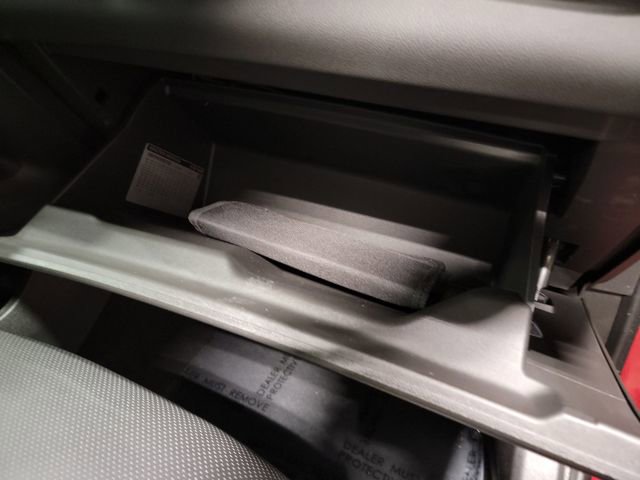 Certified 2023 Buick Envision Essence image 30