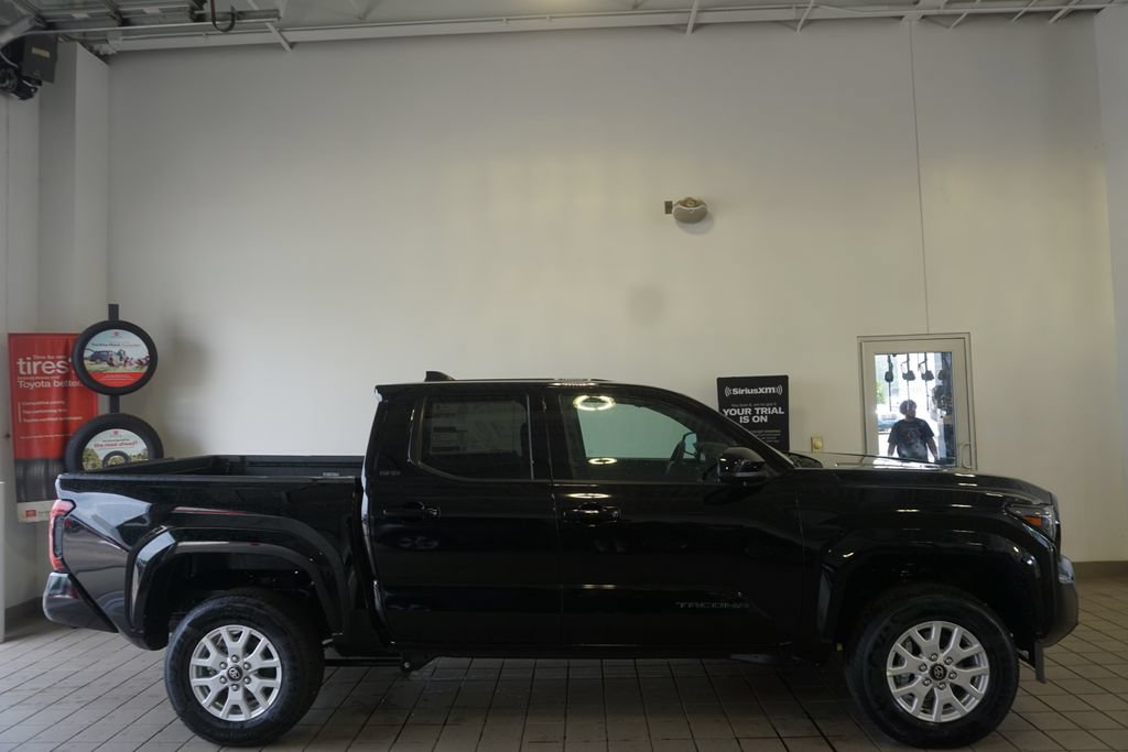New 2026 Toyota Tacoma SR5 AWD/4WD image 13