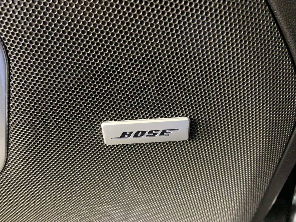 Used 2024 GMC Yukon AT4 w/ Technology Package image 31