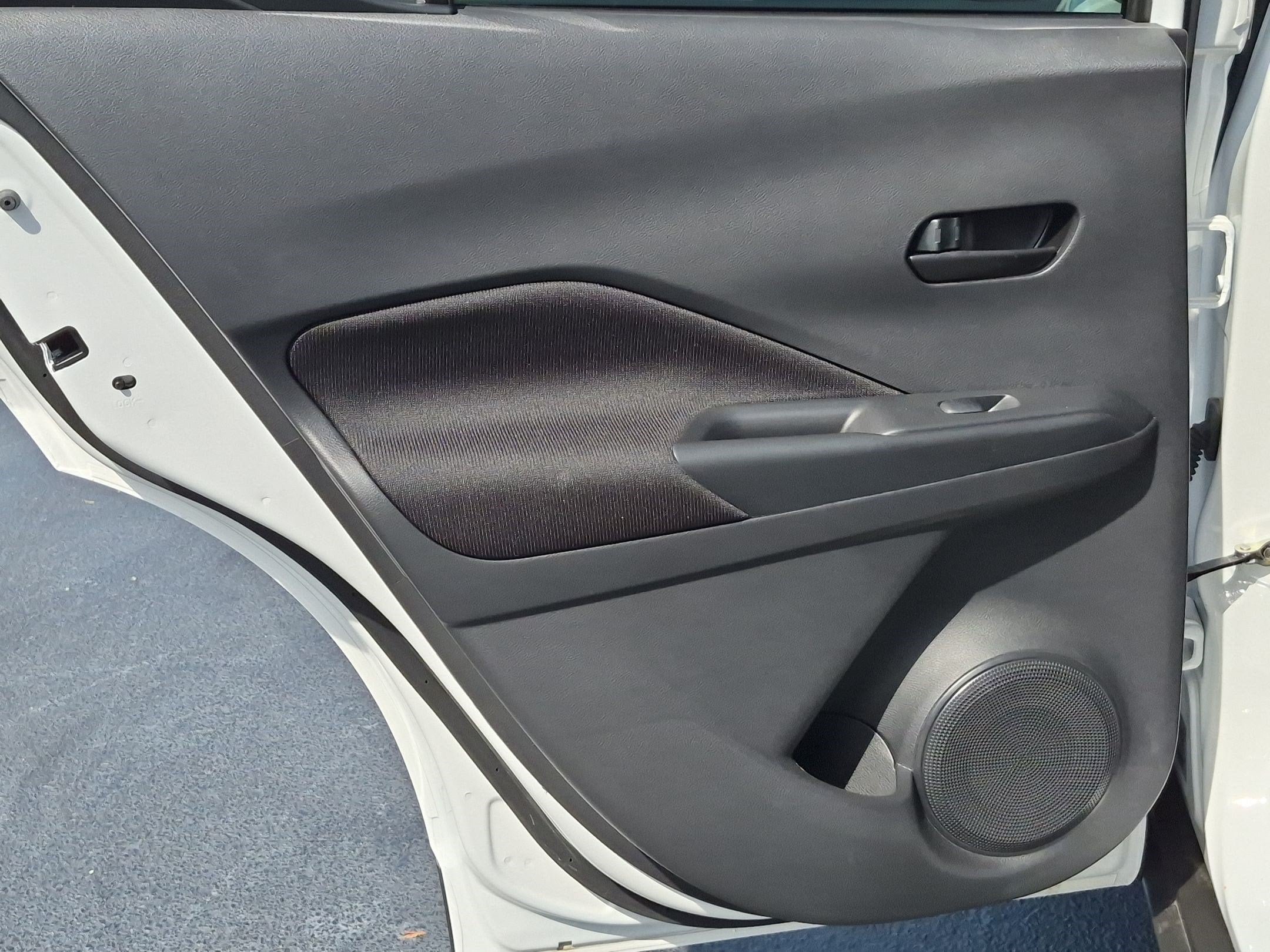 Used 2025 Nissan Kicks Play S FWD image 28