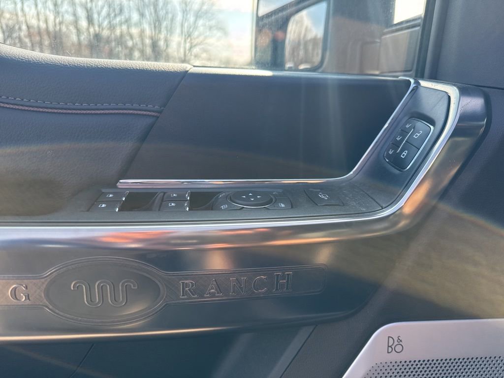 Used 2025 Ford F450 King Ranch w/ Chrome Package image 12