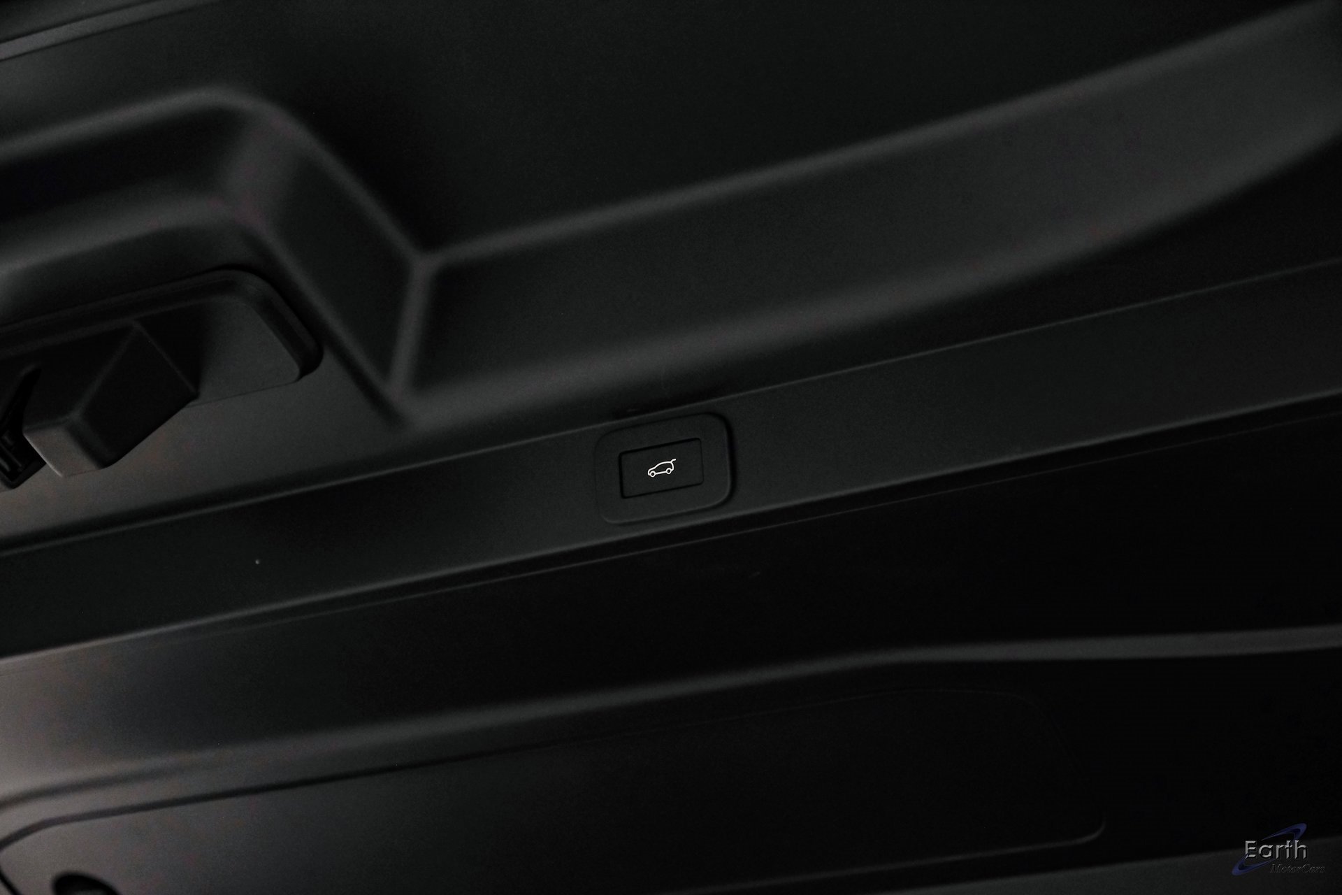 Used 2023 Land Rover Range Rover Autobiography image 96