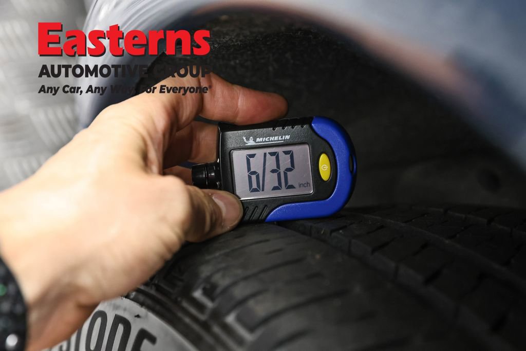 Used 2024 Dodge Durango R/T AWD/4WD image 28